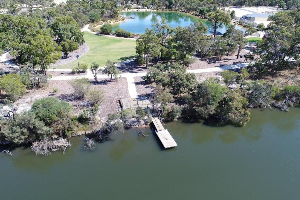 Frasers Landing Lifestyle Coodanup Exterior photo