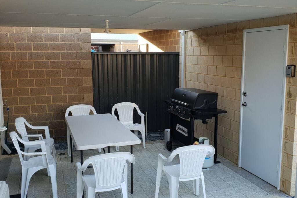 Frasers Landing Lifestyle Coodanup Exterior photo